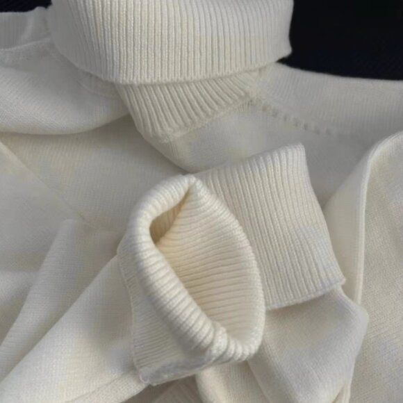 Women Turtleneck Knitted Sweater Blue - Picture 3 of 3